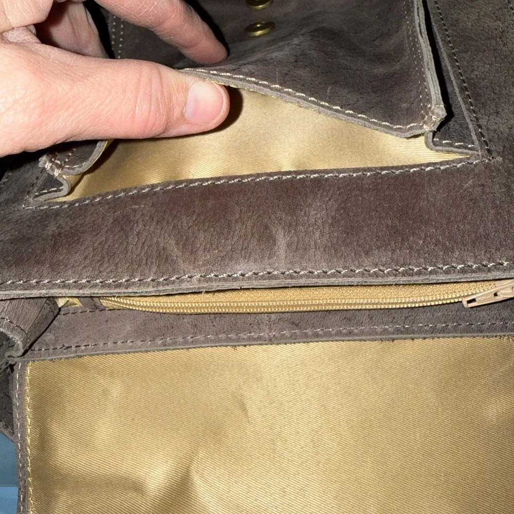 RHB London 'Carolyn' Grey Distressed Real Leather iPad Tablet Mens Crossbody Bag